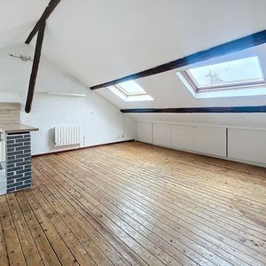 Appartement à louer - REIMS- PROCHE GARE - Photo 2