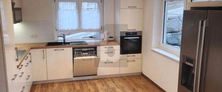 KOMFORT MIT ERSTKLASSIGER PREMIUM-AUSSTATTUNG - Photo 1