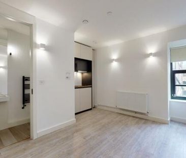 Studio to rent - Photo 6