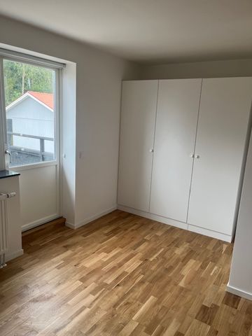 Hallandsvägen 15 - Photo 3