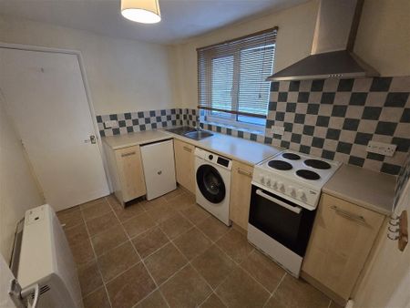 1 bedroom flat to rent - Photo 4