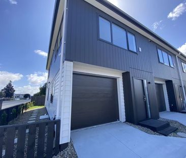 Modern Brand-New Townhouse – Prime Otahuhu Location - Photo 2