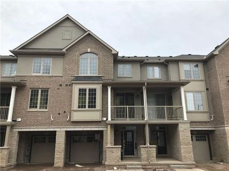 For Lease - 380 Cranbrook Common, Oakville, Ontario - Photo 2