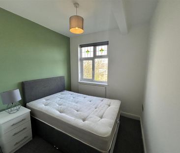 1 bedroom in a house share to rent - Photo 6