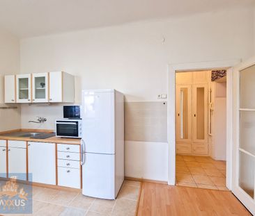 Pronájem bytu 1+kk 28 m² - Fotografie 4