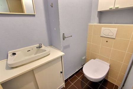 Location Appartement 2 pièces 54m² CLERMONT FERRAND 63000 - Photo 5