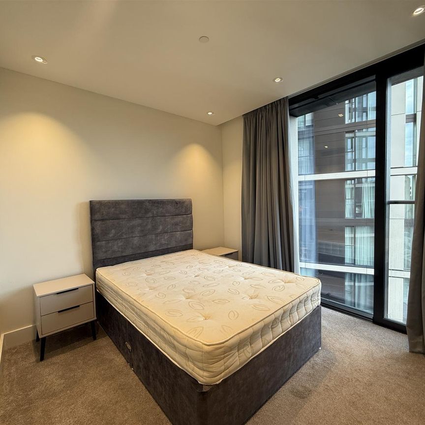 3 bed apartment to rent in Merchant Square, London, W2 1 - Photo 1