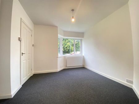 3 bedroom terraced house to rent - Photo 4