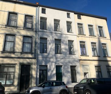 Appartement 1ch. remis à neuf à 6060 Charleroi  Loyer: 700 € - Photo 5