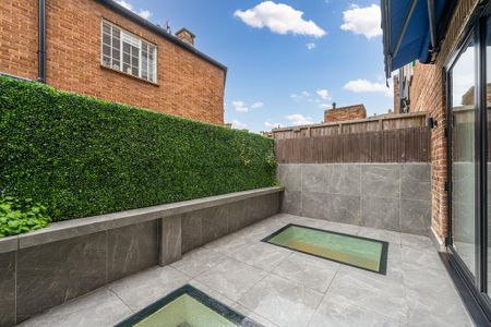 6 bedroom townhouse to rent - Photo 4