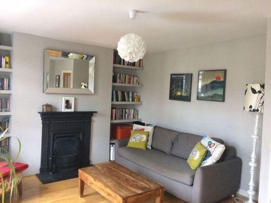 2 bedroom property to rent - Photo 1