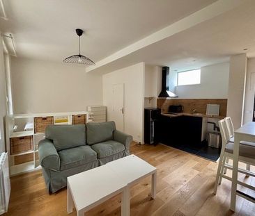 Location Appartement 1 pièce Meublé 28m² BORDEAUX 33000 - Photo 3