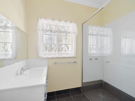 29 Central Avenue, St Lucia, QLD - Photo 5