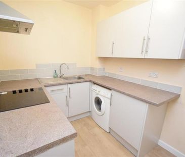 1 bedroom flat to rent - Photo 6