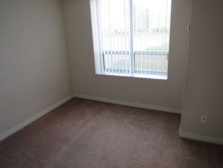 For Lease - 11 Oneida Crescent Unit# 204, Richmond Hill, Ontario - Photo 5