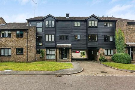 Newlands, Old Hertford Road, Hatfield, AL9 - Photo 2