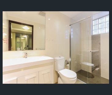 Executive Three-Bedroom Apartment for Rent - Prime Parramatta Locat... - Photo 3