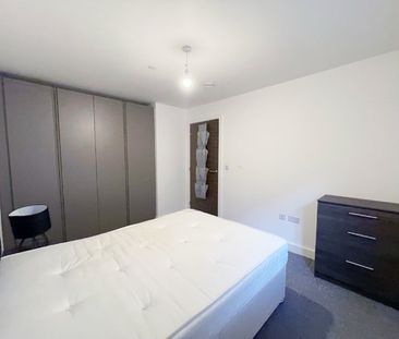 Property For Let - 49 Hurst Street - Photo 2
