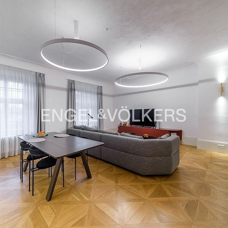 Pronájem bytu 2+kk 72 m² - Photo 1