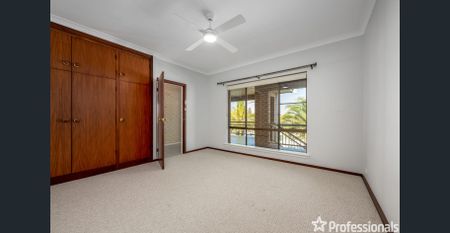 Close to the Beach - Photo 5