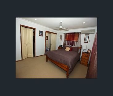 Beautiful Home with the BEST Entertaining area & pool! - Photo 4