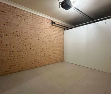 2/40 Girraween Road - Photo 2