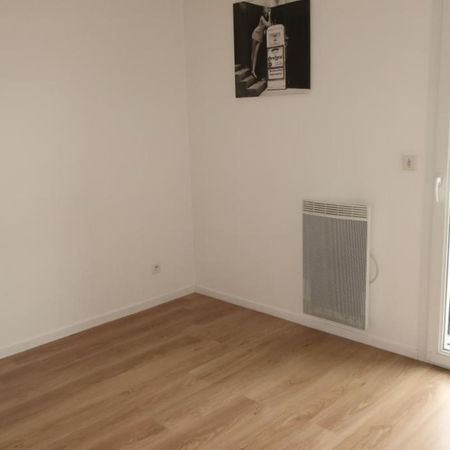 CAEN proche du Port, F2 32 m2 avec parking - Photo 4