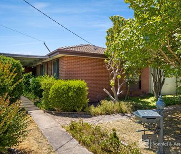 NEAT & COMFORTABLE LIVING - Photo 1