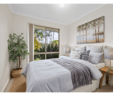 Spacious family home + huge 802sqm + space for the kids in unbeatab... - Photo 6