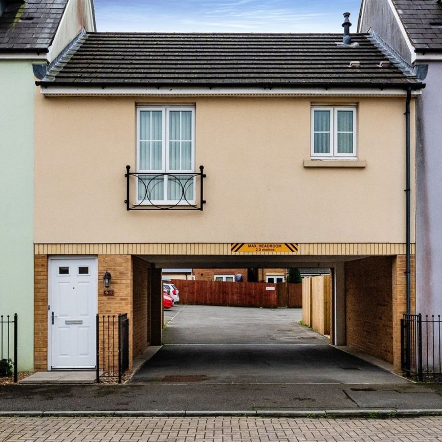 Ffordd Watkins, Birchgrove, SWANSEA - Photo 1