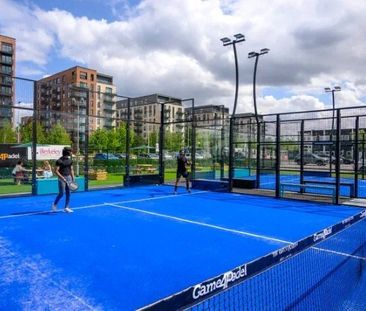 2 Cedrus Avenue, Southall, London, UB1 - Photo 1