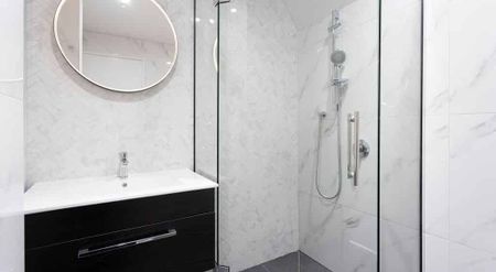 Latimer Square Central City Living! - Photo 2