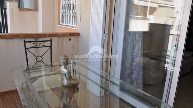 Stunning 2 bedroom apartment with sea views in Aguamarina for rent! - Photo 1