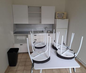 Location Appartement 2 pièces 34m² DOUAI 59500 - Photo 3
