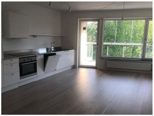 Näsbyvägen, Täby - Photo 1