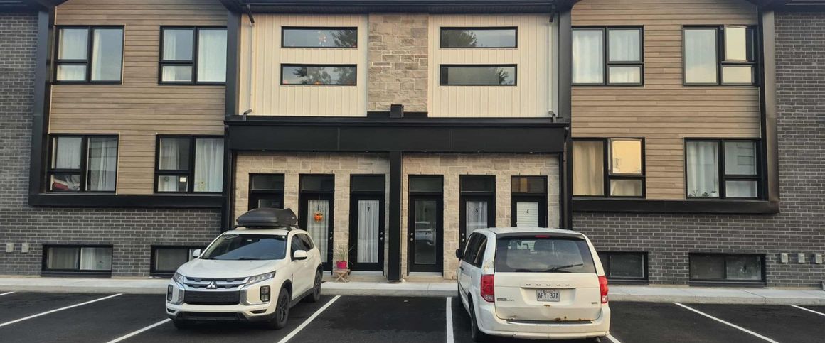 À louer / Appartement - Photo 1