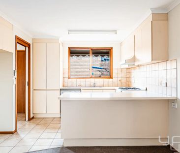 “PICTURE PERFECT!!” - Photo 1