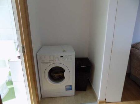 Apartament la prima inchiriere, 2 camere decomandate, 50 mp, mobilat si utilat! - Photo 5