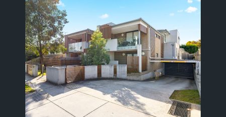 Modern Comfort in the Heart of Balwyn North - Photo 5