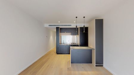 Apartment living in boutique block - Photo 4