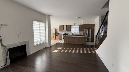 For Lease - 56 Lollard Way, Brampton, Ontario - Photo 3