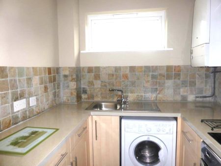 1 Bed Flat, Bessborough Road, HA1 - Photo 5