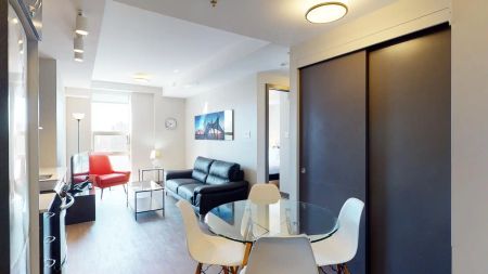 169 Lisgar St. — 2 Bedroom - Photo 2