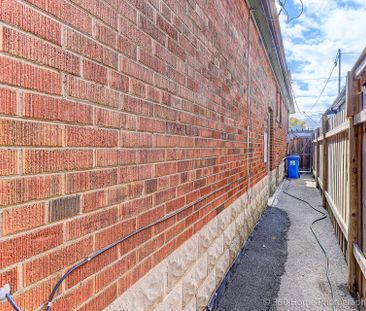 For Lease - 192 Roe Avenue, Toronto, Ontario - Photo 2