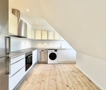 Nyrenoveret lejlighed med moderne indretning i Odense C - Photo 3