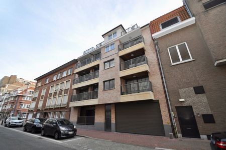 Tweede verblijf//Smaakvol ingericht duplex dakappartement, zijstraat Zeedijk. - Photo 3