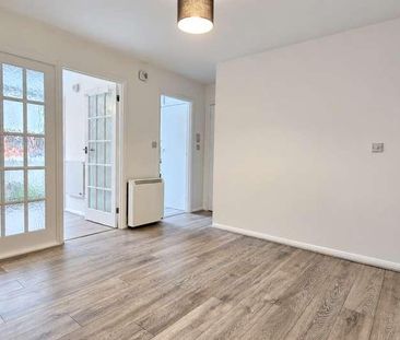 Garlands Road, Redhill, Surrey, RH1 - Photo 1