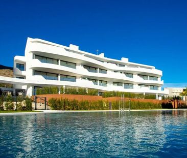 Alquiler de chalet adosado en Avenida 8 de Marzo s/n - Photo 6