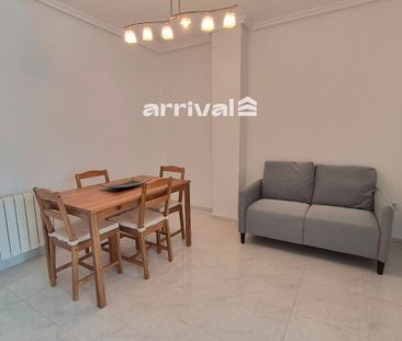 Piso de alquiler en Peris y Valero, Mont-Olivet - Photo 6