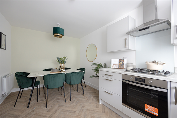 3 bedroom terraced house to rent - Photo 1